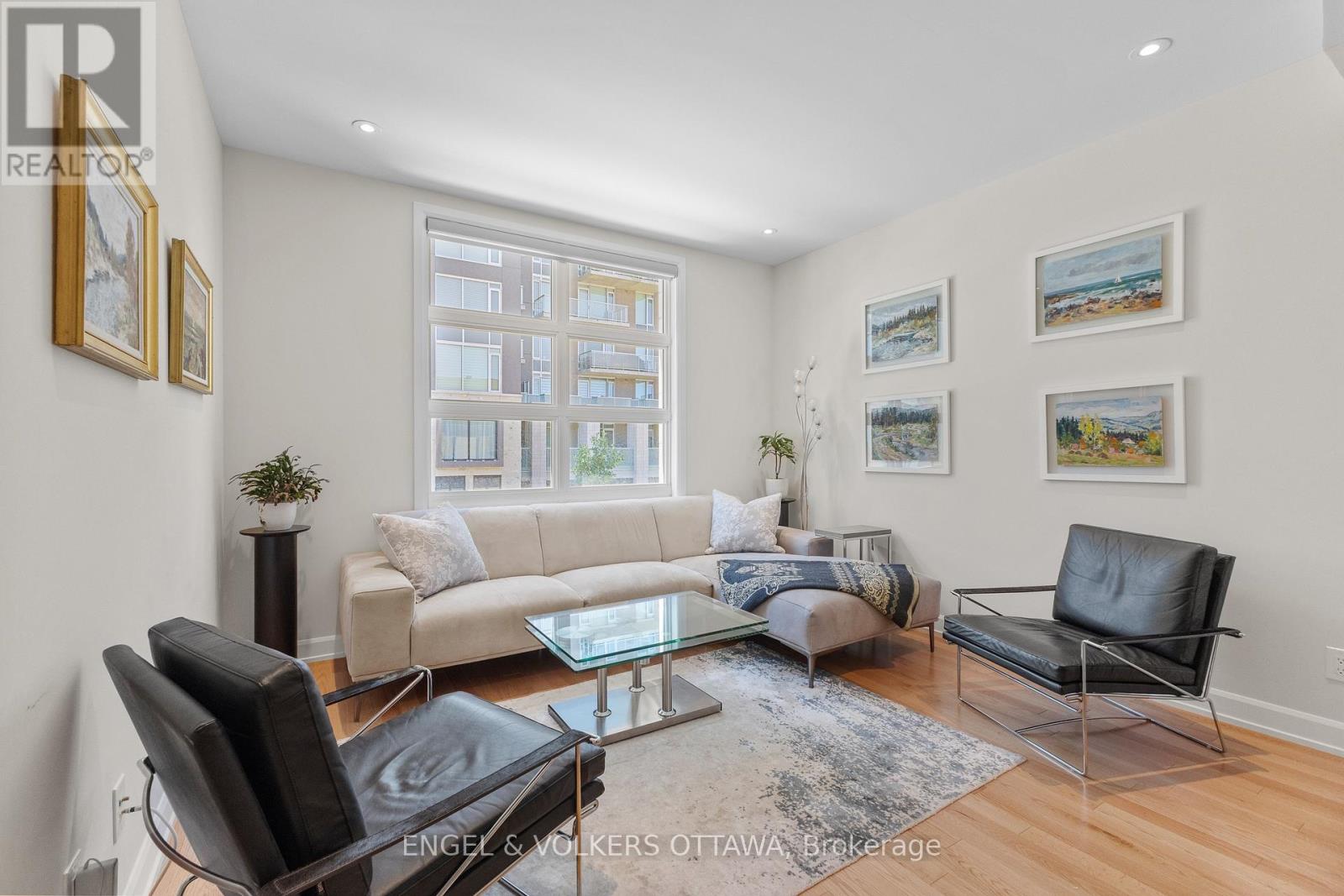 537 De Mazenod Avenue, Ottawa, Ontario  K1S 5H3 - Photo 12 - X13161062
