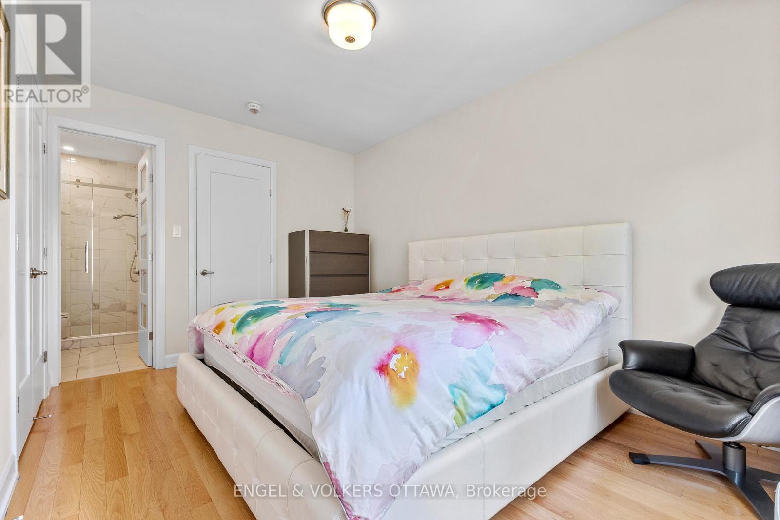 537 De Mazenod Avenue, Ottawa, Ontario  K1S 5H3 - Photo 16 - X13161062