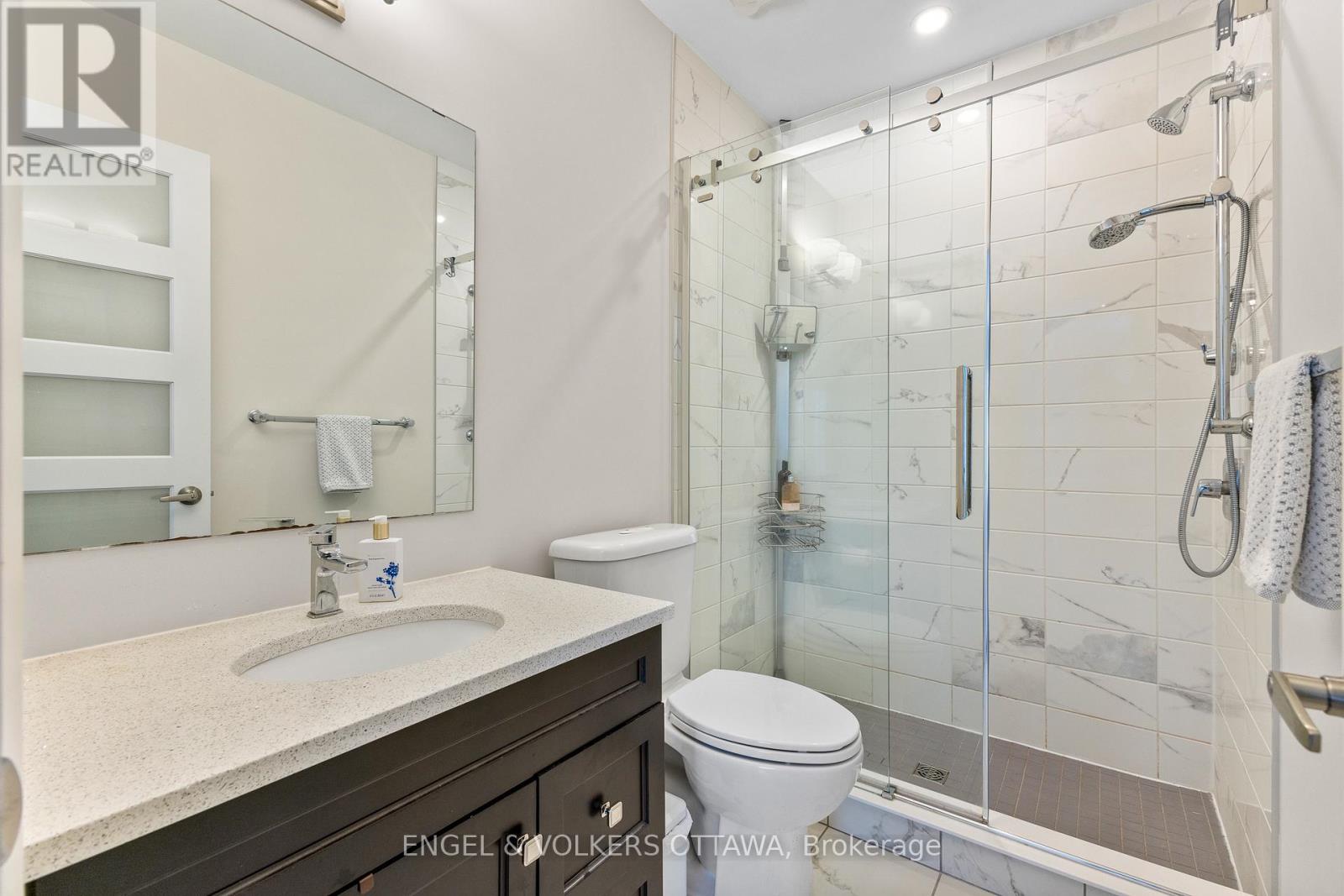537 De Mazenod Avenue, Ottawa, Ontario  K1S 5H3 - Photo 18 - X13161062