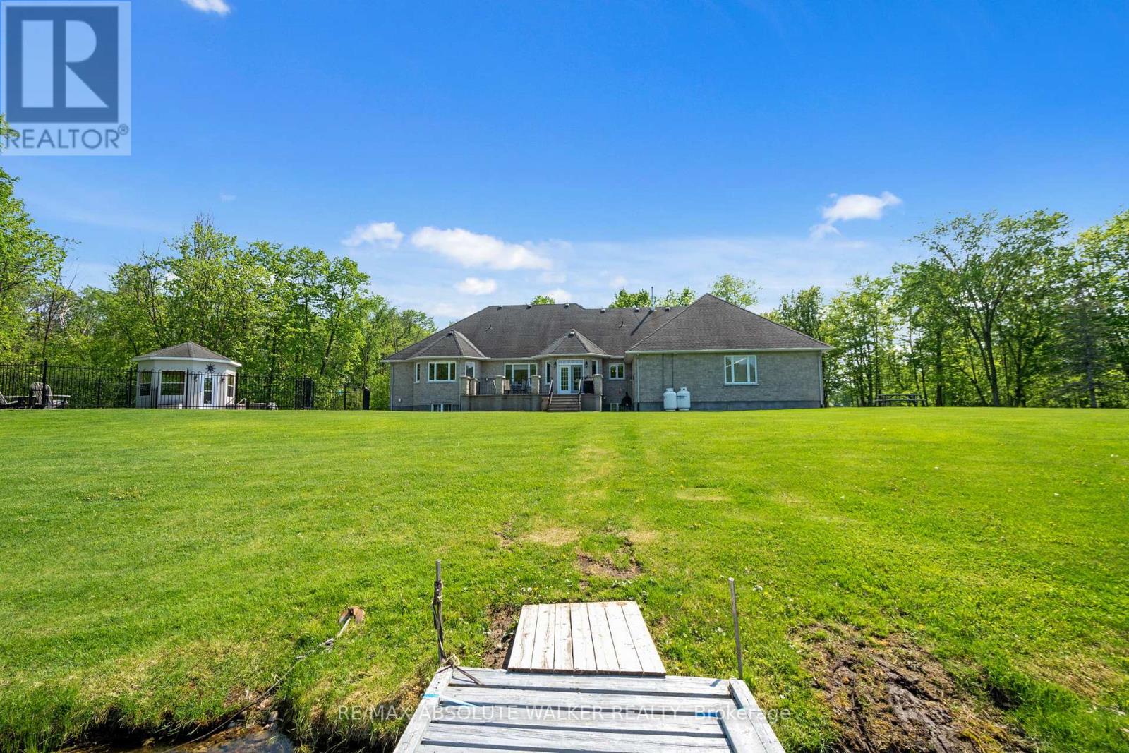 2501 Kearns Way, Ottawa, Ontario  K4P 1R9 - Photo 46 - X13161112