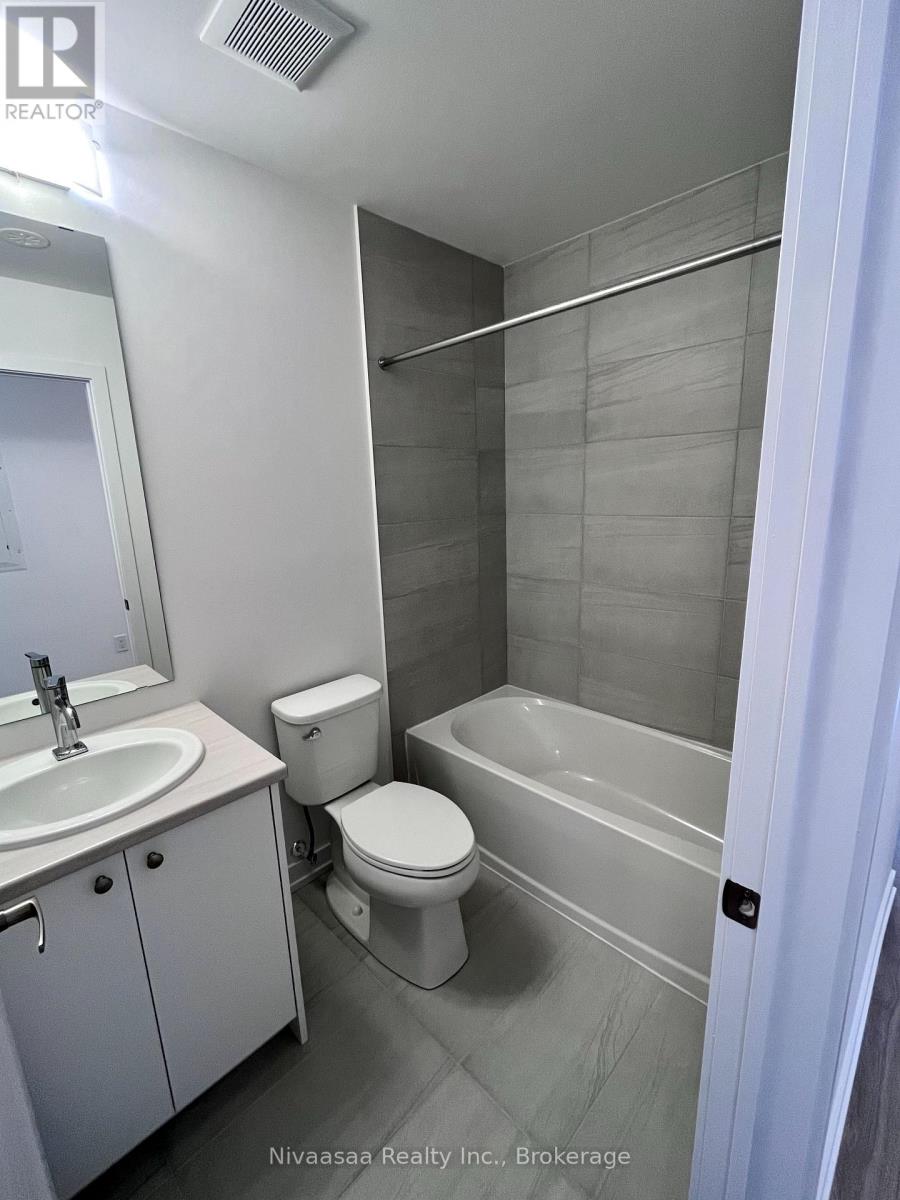 Q16 - 25 Palace Street, Kitchener, Ontario  N2E 0L2 - Photo 10 - X13161194