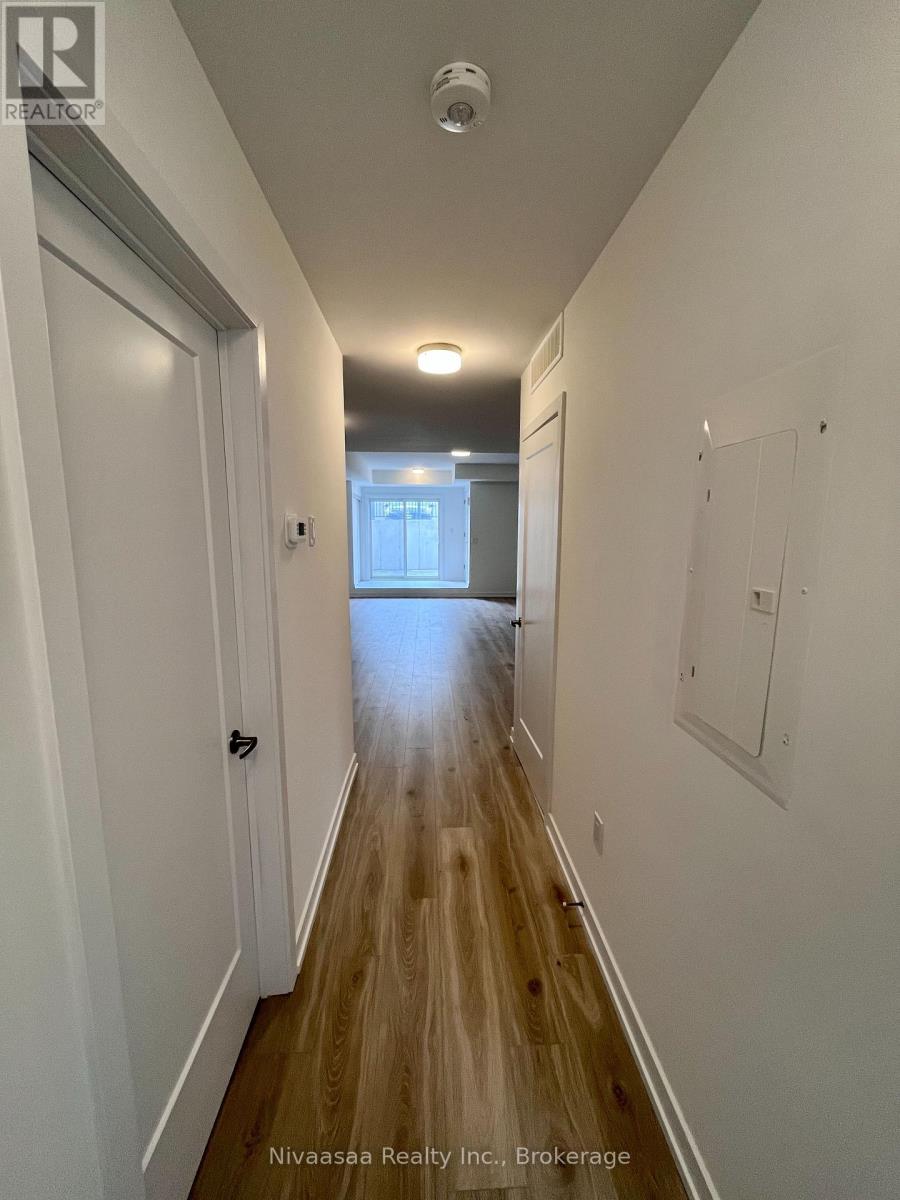 Q16 - 25 Palace Street, Kitchener, Ontario  N2E 0L2 - Photo 6 - X13161194