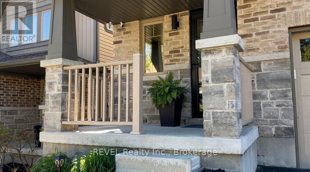 1029 Cook Drive, Midland, Ontario L4R 0E4 - Photo 3 - S13160908
