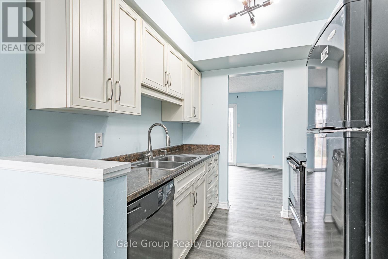 7 - 39 Blandford Street, Woodstock, Ontario N4S 7H7 - Photo 8 - X13161096