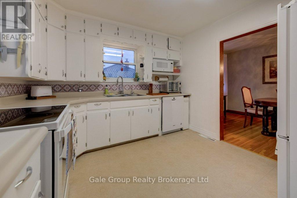694 Glencairn Avenue, Woodstock, Ontario N4S 5V9 - Photo 17 - X13161118