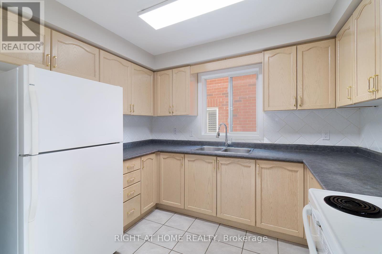 18 Frank Johnston Road, Caledon, Ontario  L7E 2L4 - Photo 17 - W13160710