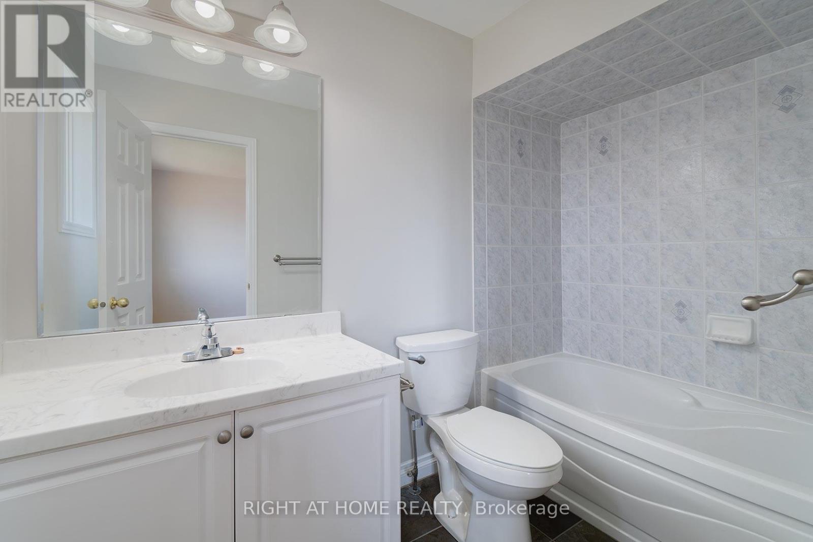 18 Frank Johnston Road, Caledon, Ontario  L7E 2L4 - Photo 28 - W13160710
