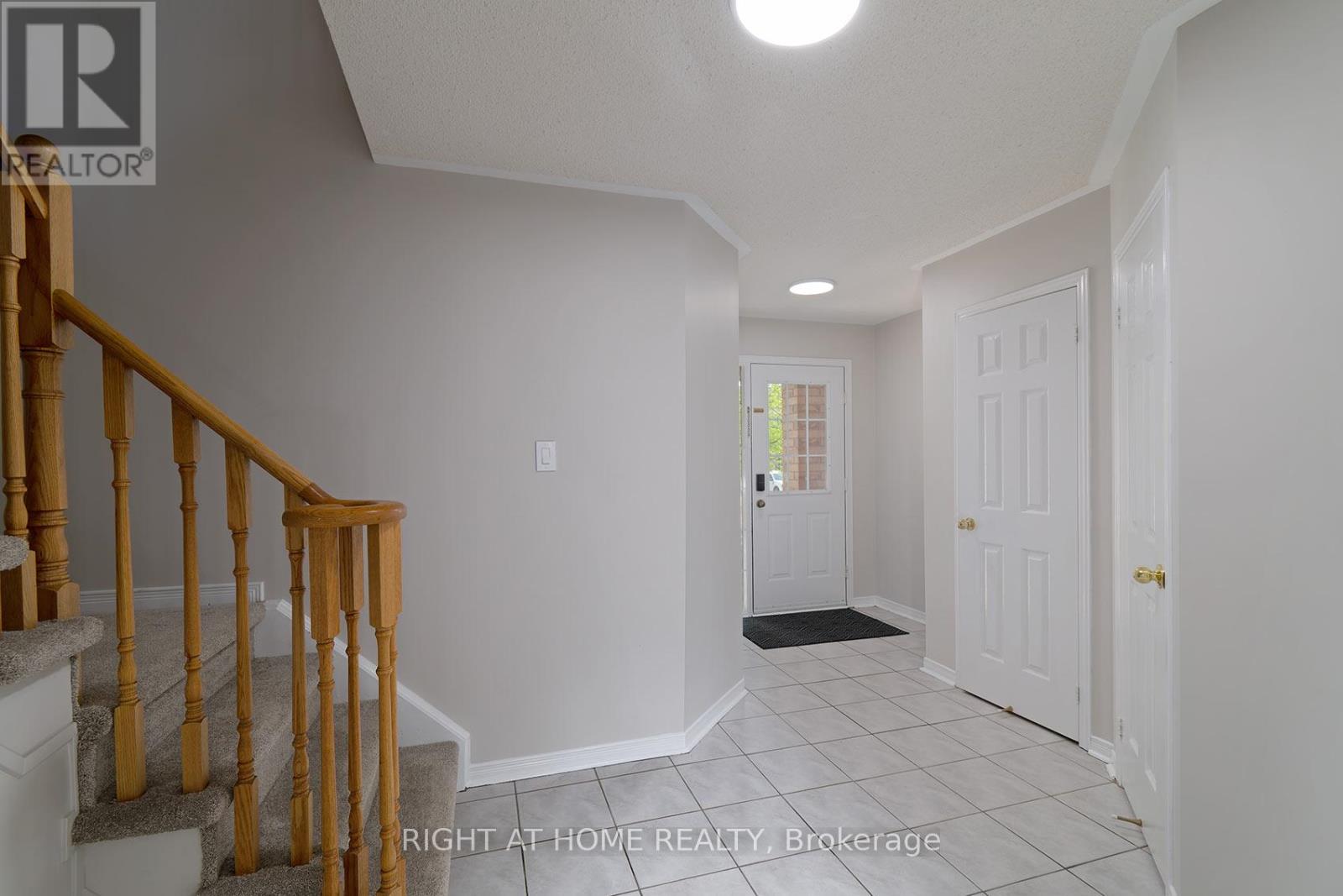 18 Frank Johnston Road, Caledon, Ontario  L7E 2L4 - Photo 7 - W13160710