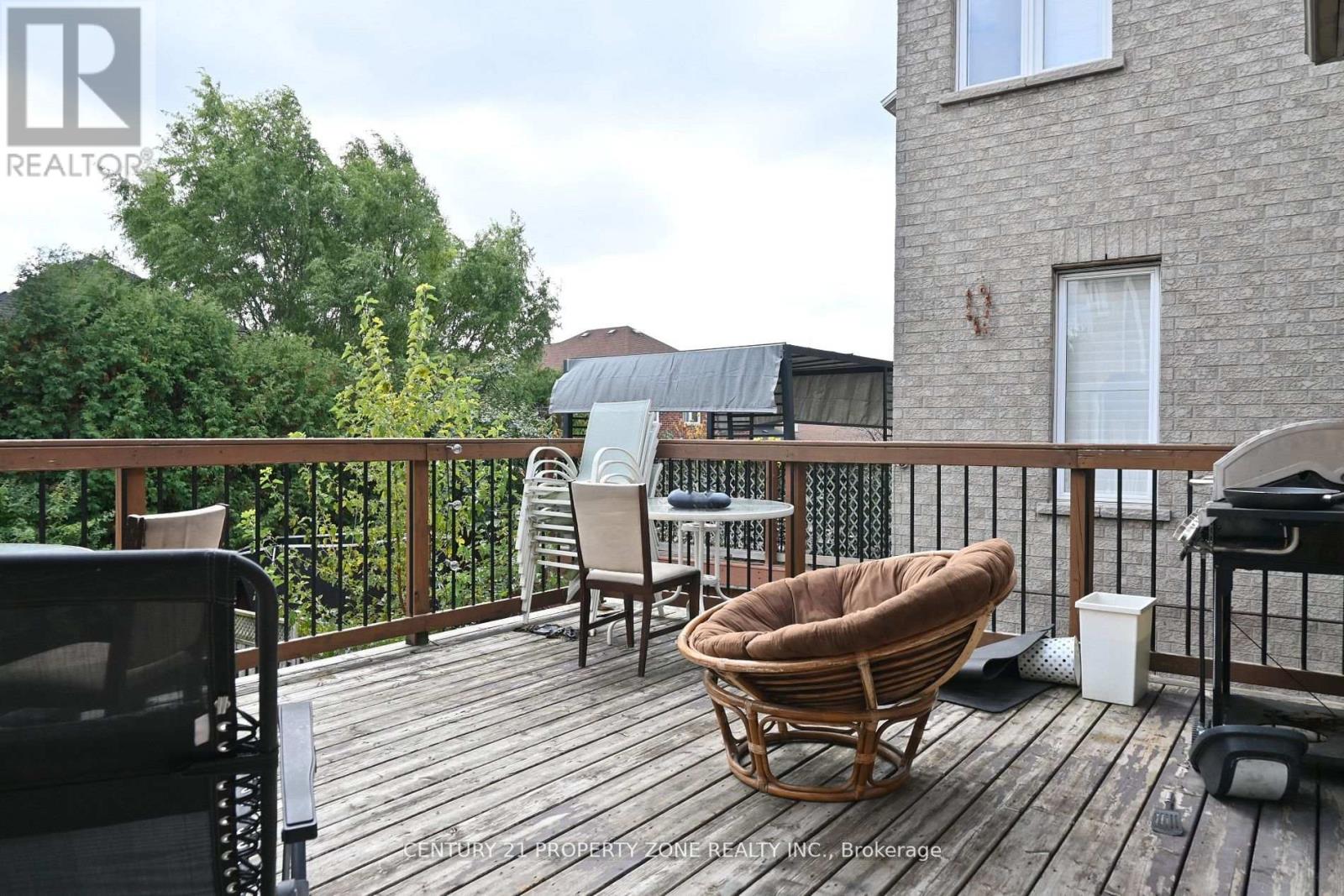 39 Harbourtown Crescent, Brampton, Ontario  L6V 4P4 - Photo 16 - W13160718