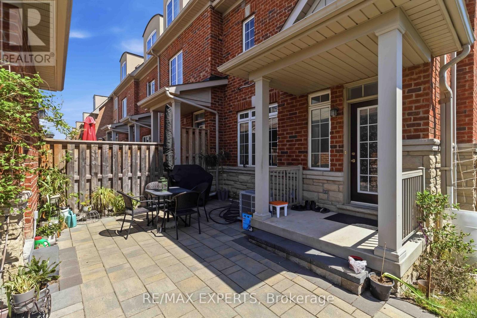 245 Isaac Devins Boulevard, Toronto, Ontario  M9M 0B6 - Photo 37 - W13160792