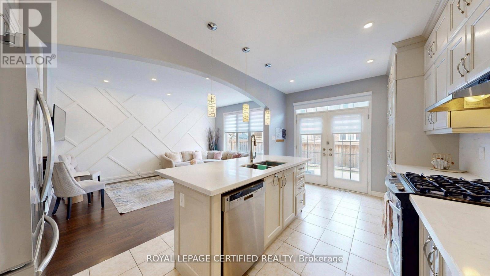 367 English Mill Court, Milton, Ontario  L9E 0A7 - Photo 12 - W13160840
