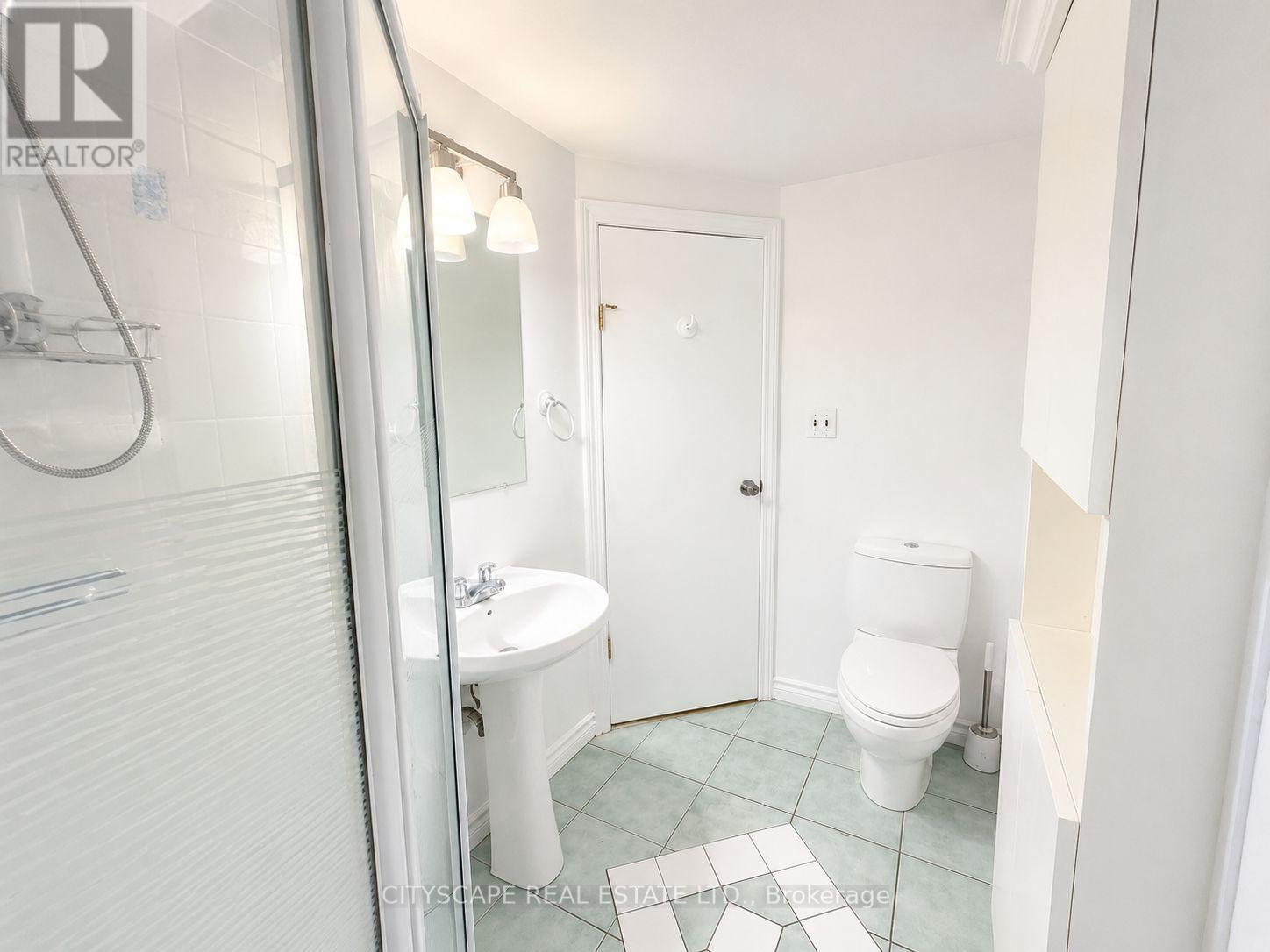 17 Rita Street, Hamilton, Ontario L9H 4S1 - Photo 16 - X13157354