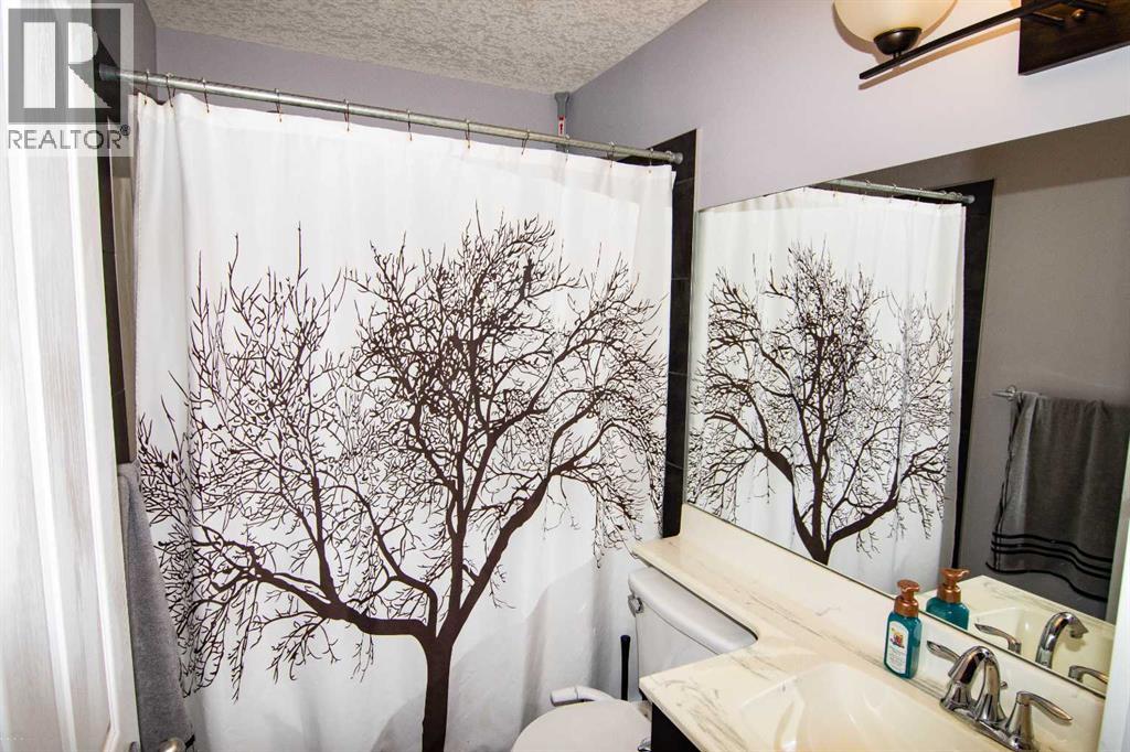 209 Evansdale Landing NW, Calgary, Alberta  T3P 0C6 - Photo 17 - A2313093