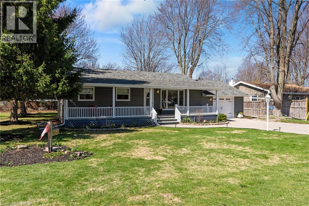72571 Duchess Crescent, Zurich, Ontario  N0M 2T0 - Photo 3 - 40817934