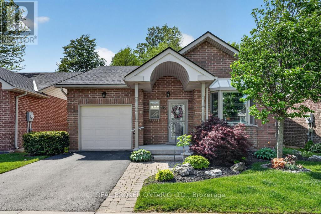 110 GREENTRAIL DRIVE, Hamilton, Ontario