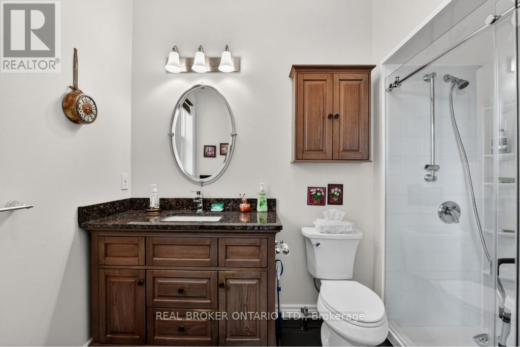 110 Greentrail Drive, Hamilton, Ontario  L0R 1W0 - Photo 12 - X13160756