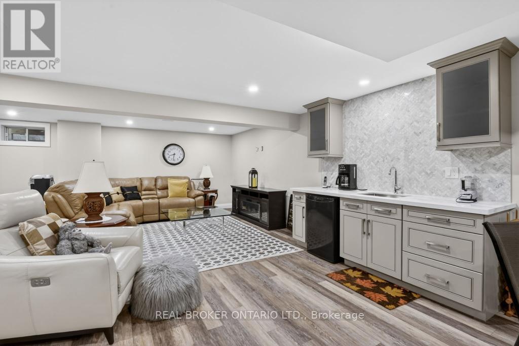 110 Greentrail Drive, Hamilton, Ontario  L0R 1W0 - Photo 14 - X13160756