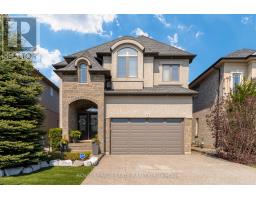 12 NICOSIA ROAD, Hamilton, Ontario