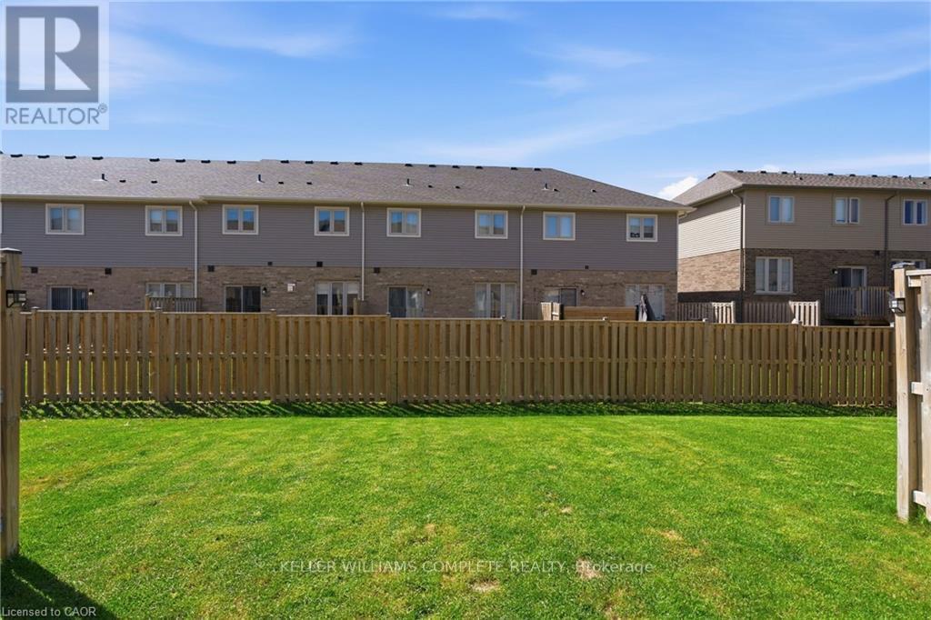 81 Beasley Grove, Hamilton, Ontario  L9K 0J7 - Photo 30 - X13160832