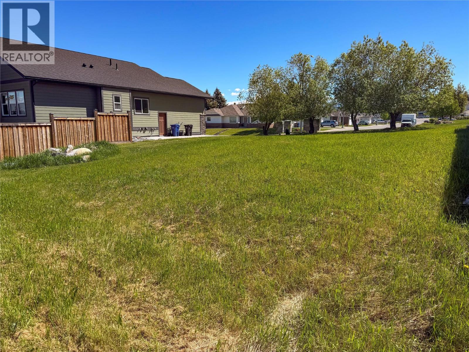 1605 8th Avenue S, Cranbrook, British Columbia  V1C 5N9 - Photo 4 - 10388341