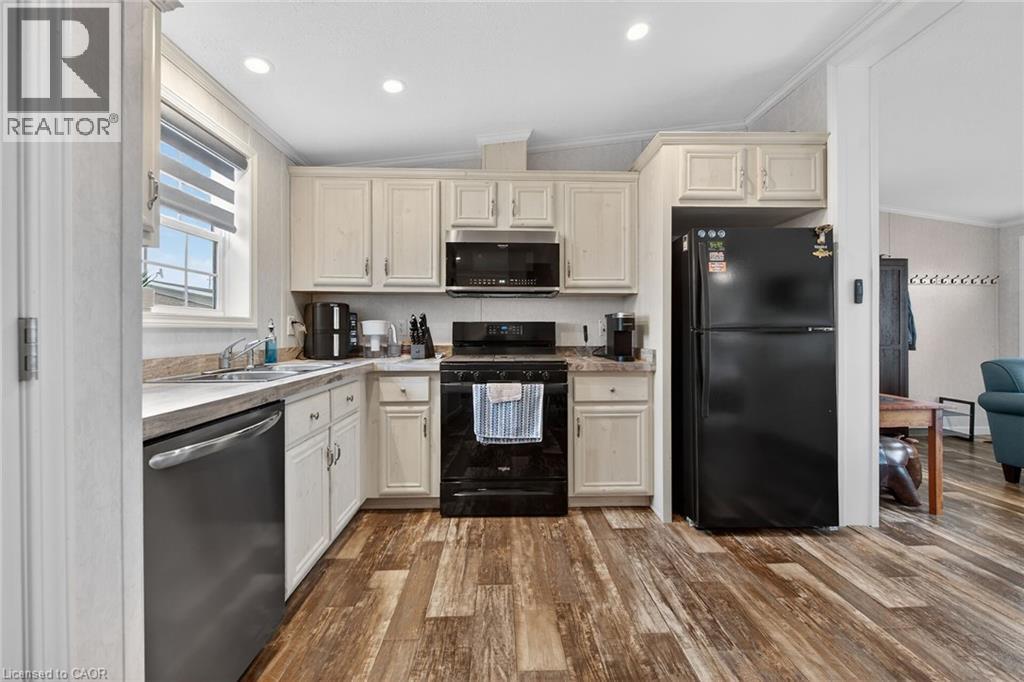 19 Silver Aspen Drive, Nanticoke, Ontario  N0A 1L0 - Photo 17 - 40830810