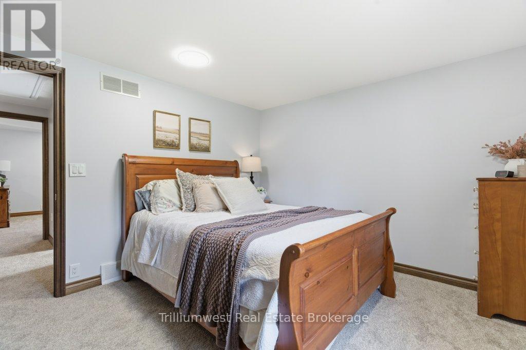 32 Sunset Drive, Woolwich, Ontario  N0B 2V0 - Photo 24 - X13160980