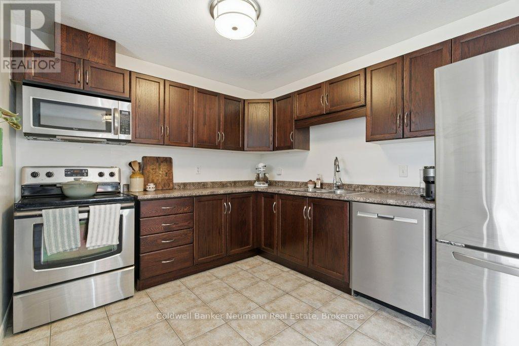 114 Creighton Avenue, Guelph, Ontario  N1E 0H8 - Photo 12 - X13161024
