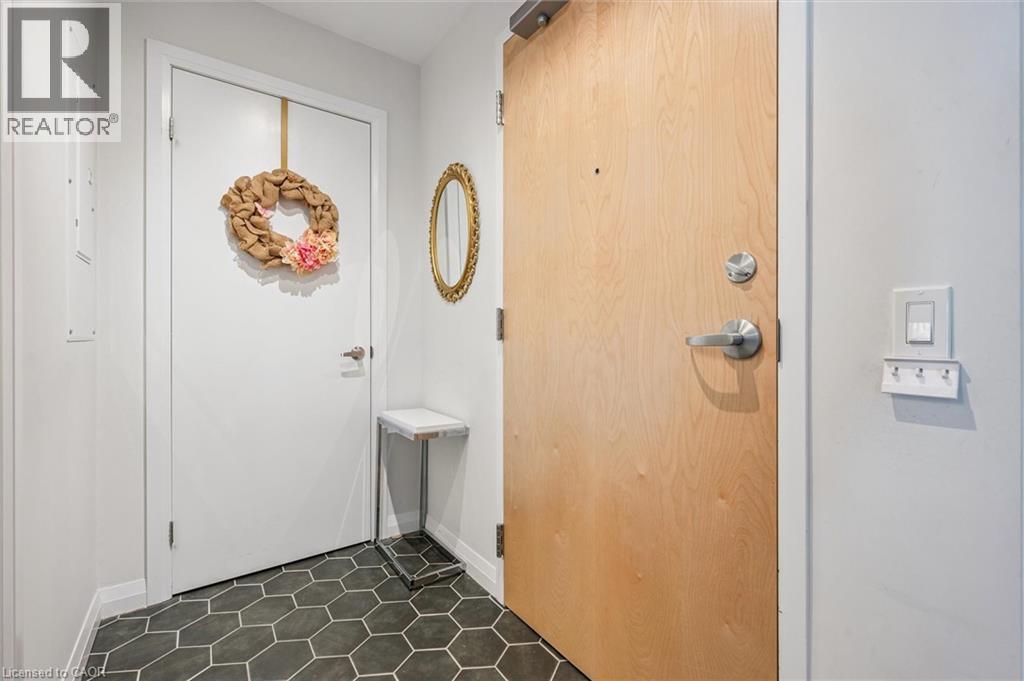 60 Charles Street Unit# 1407, Kitchener, Ontario  N2G 0C9 - Photo 2 - 40832171