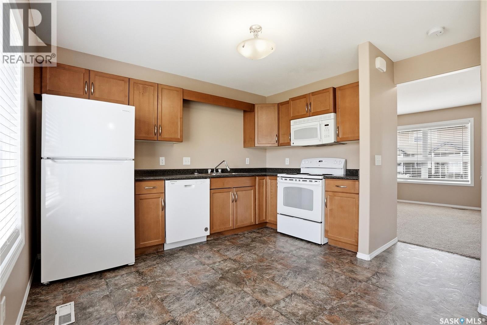 23 300 Maccormack Road, Martensville, Saskatchewan  S0K 0A2 - Photo 12 - SK036841