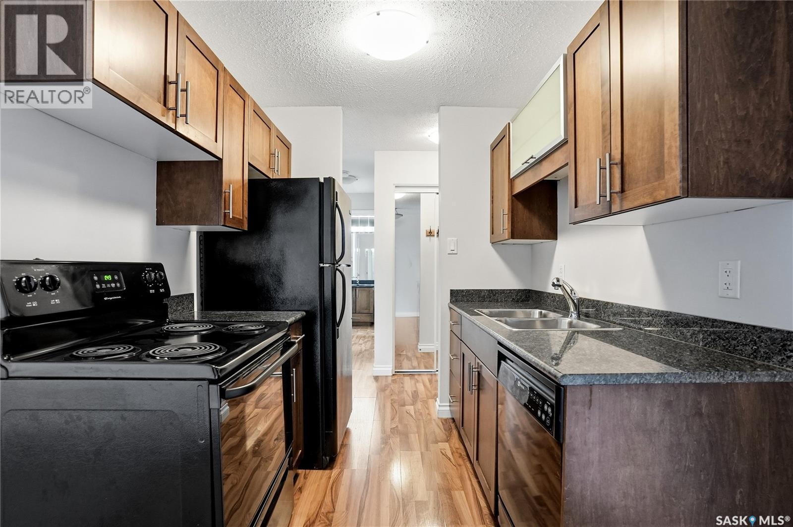 3 115 Acadia Drive, Saskatoon, Saskatchewan  S7H 4T8 - Photo 6 - SK036782