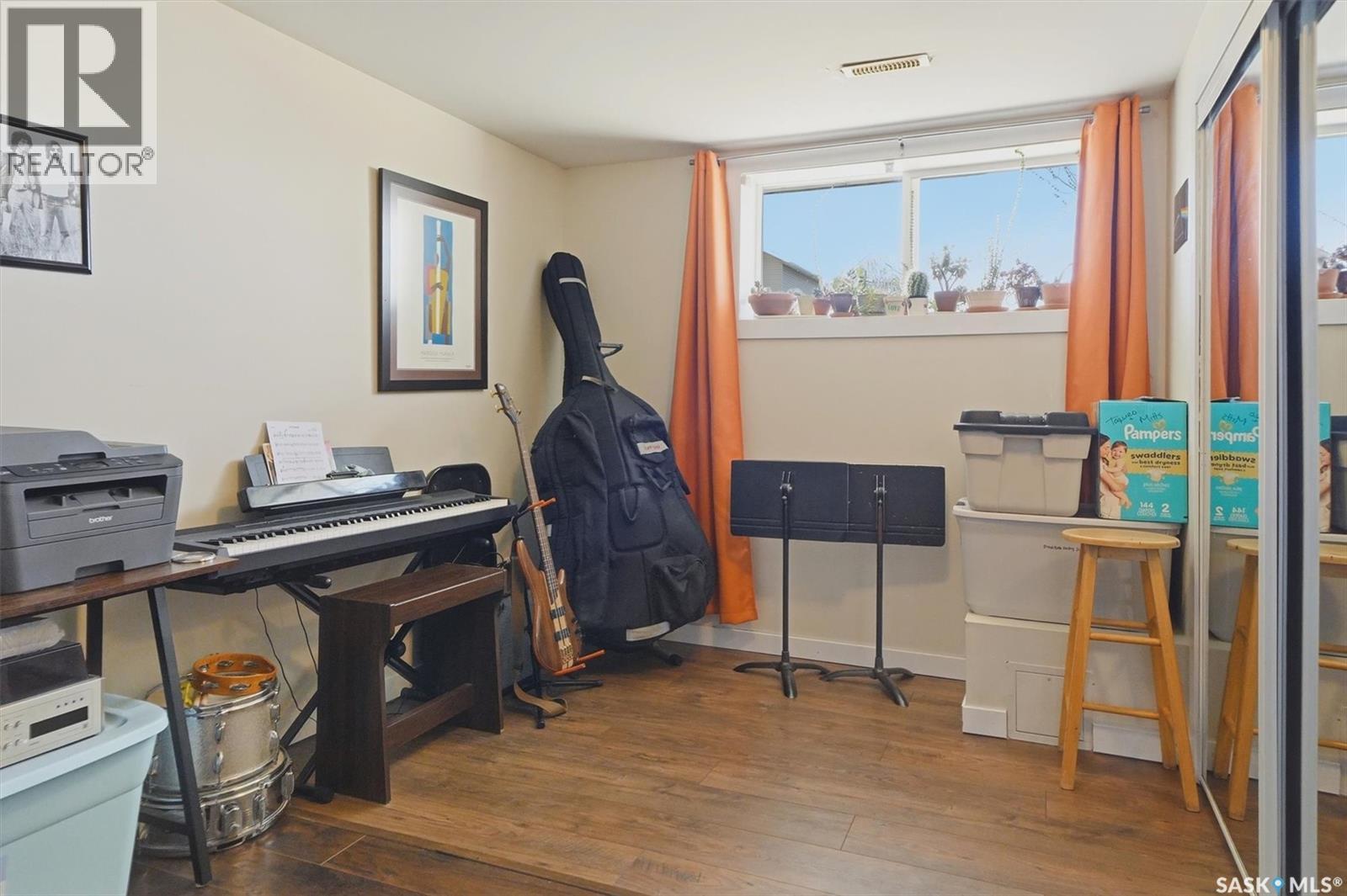 1725 Belfast Avenue, Saskatoon, Saskatchewan  S7M 0L6 - Photo 28 - SK036754