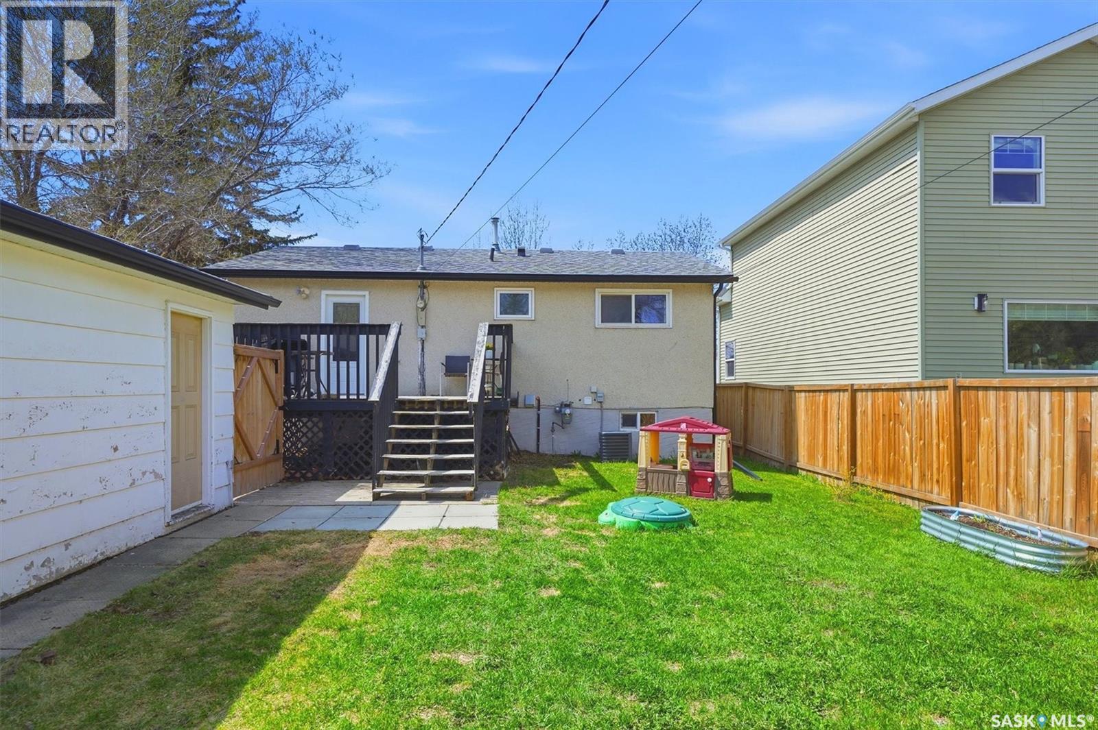1725 Belfast Avenue, Saskatoon, Saskatchewan  S7M 0L6 - Photo 37 - SK036754