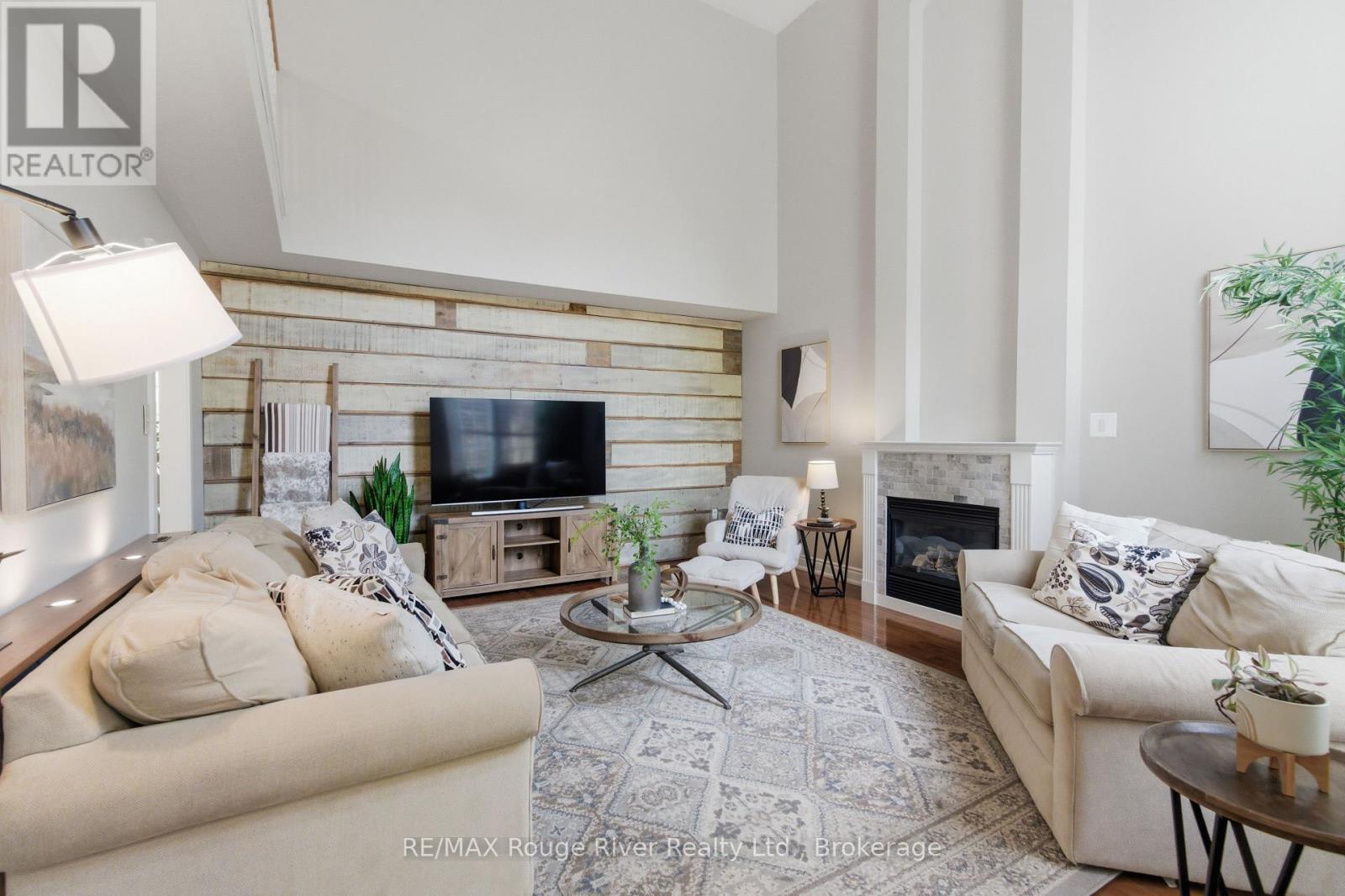 1 Sturgess Crescent, Whitby, Ontario  L1M 1J9 - Photo 16 - E13156962