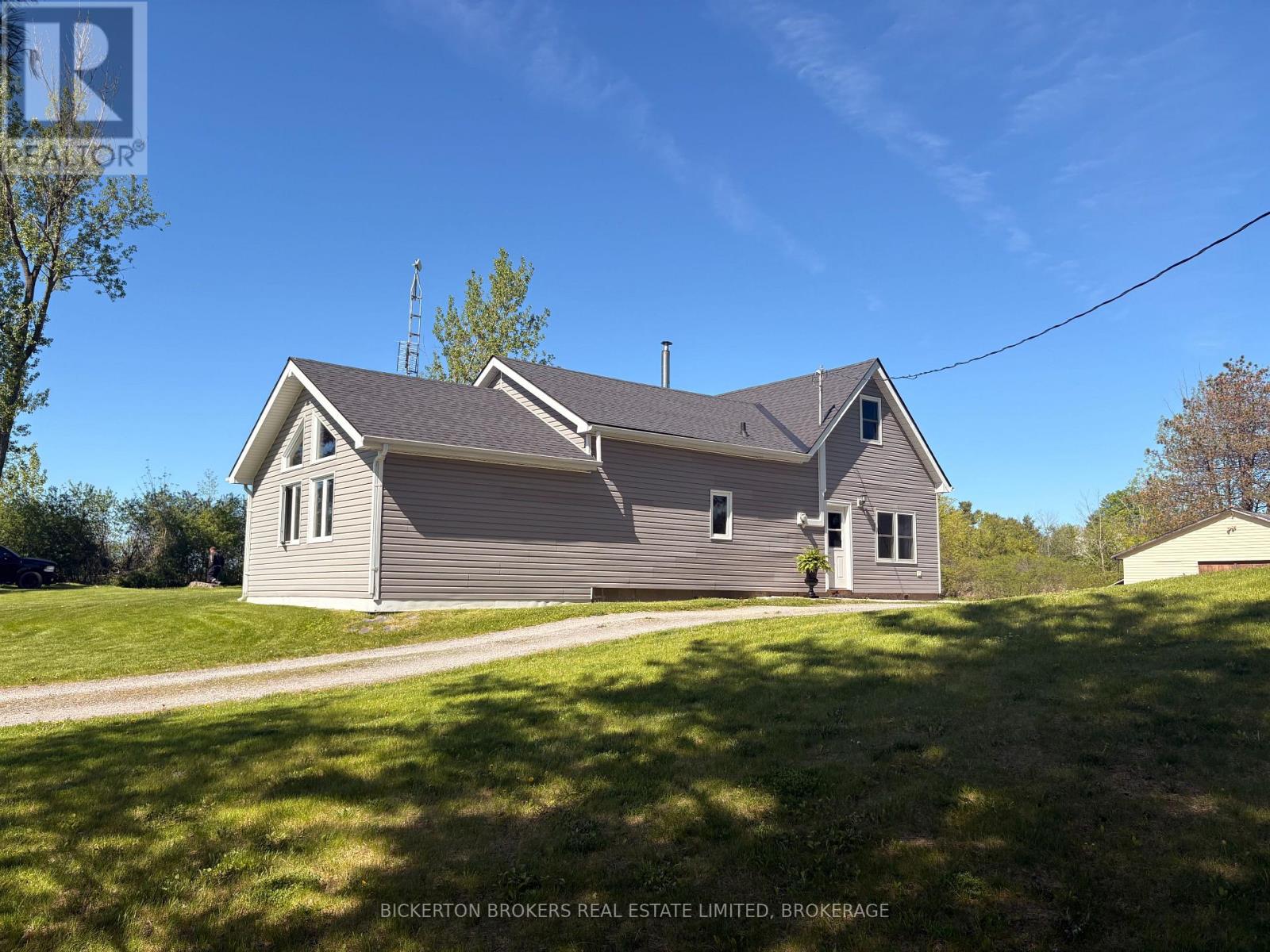 2211 HITCHCOCK ROAD W, Kingston, Ontario