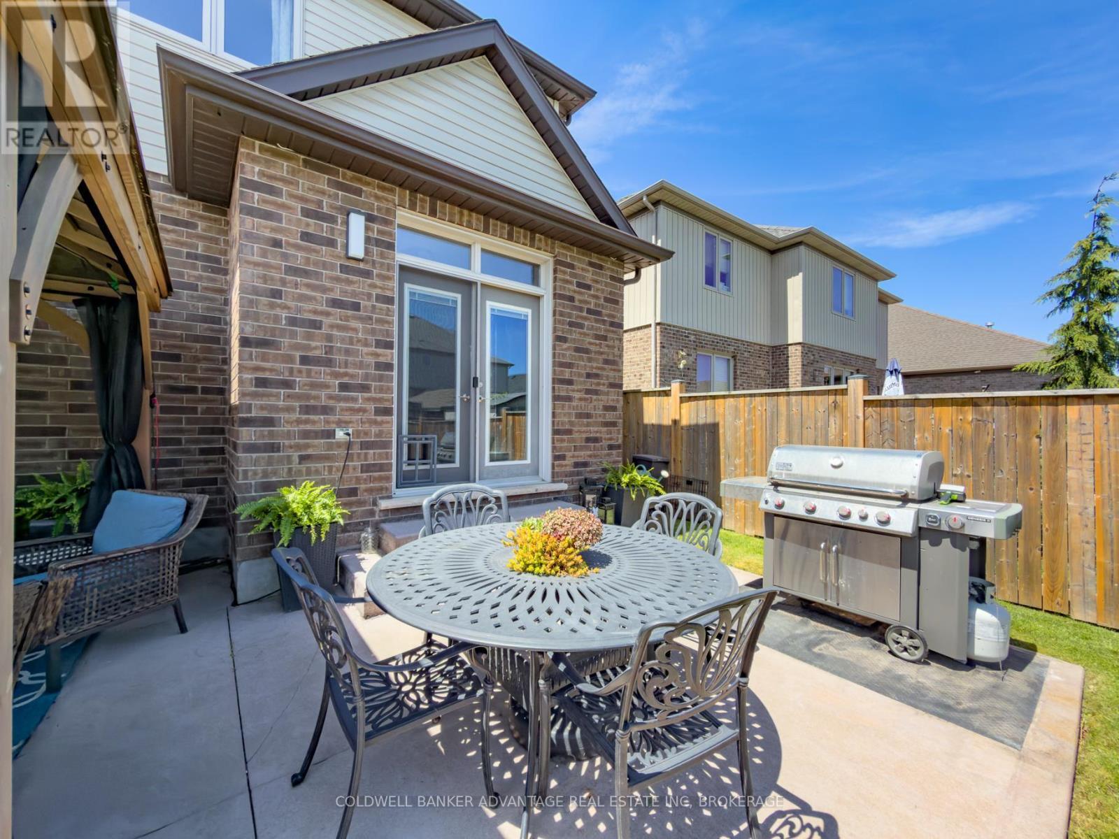 336 Creekside Drive, Welland, Ontario  L3C 0B6 - Photo 41 - X13160644