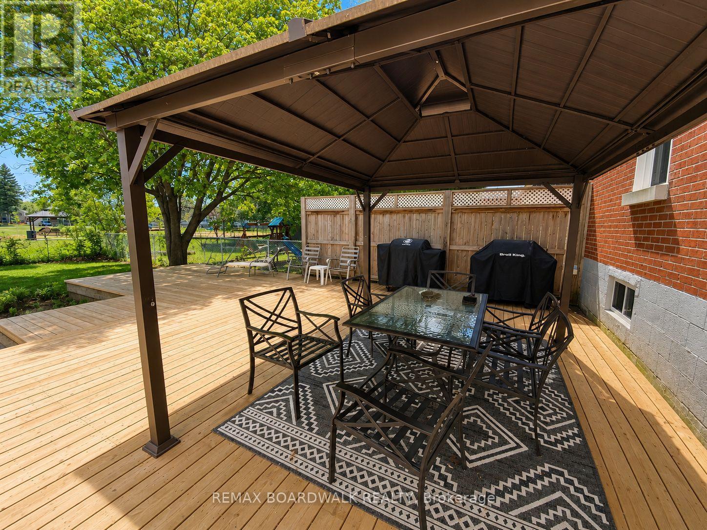 39 Condie Street, Smiths Falls, Ontario  K7A 2T3 - Photo 35 - X12782158