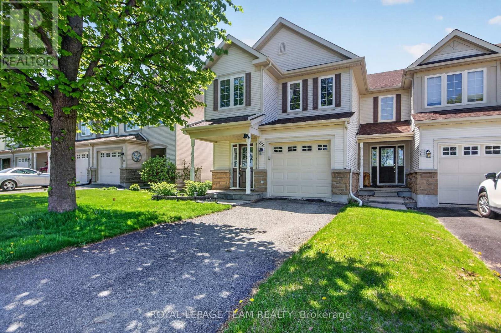 32 Riverstone Drive N, Ottawa, Ontario  K2J 4X7 - Photo 2 - X12993418