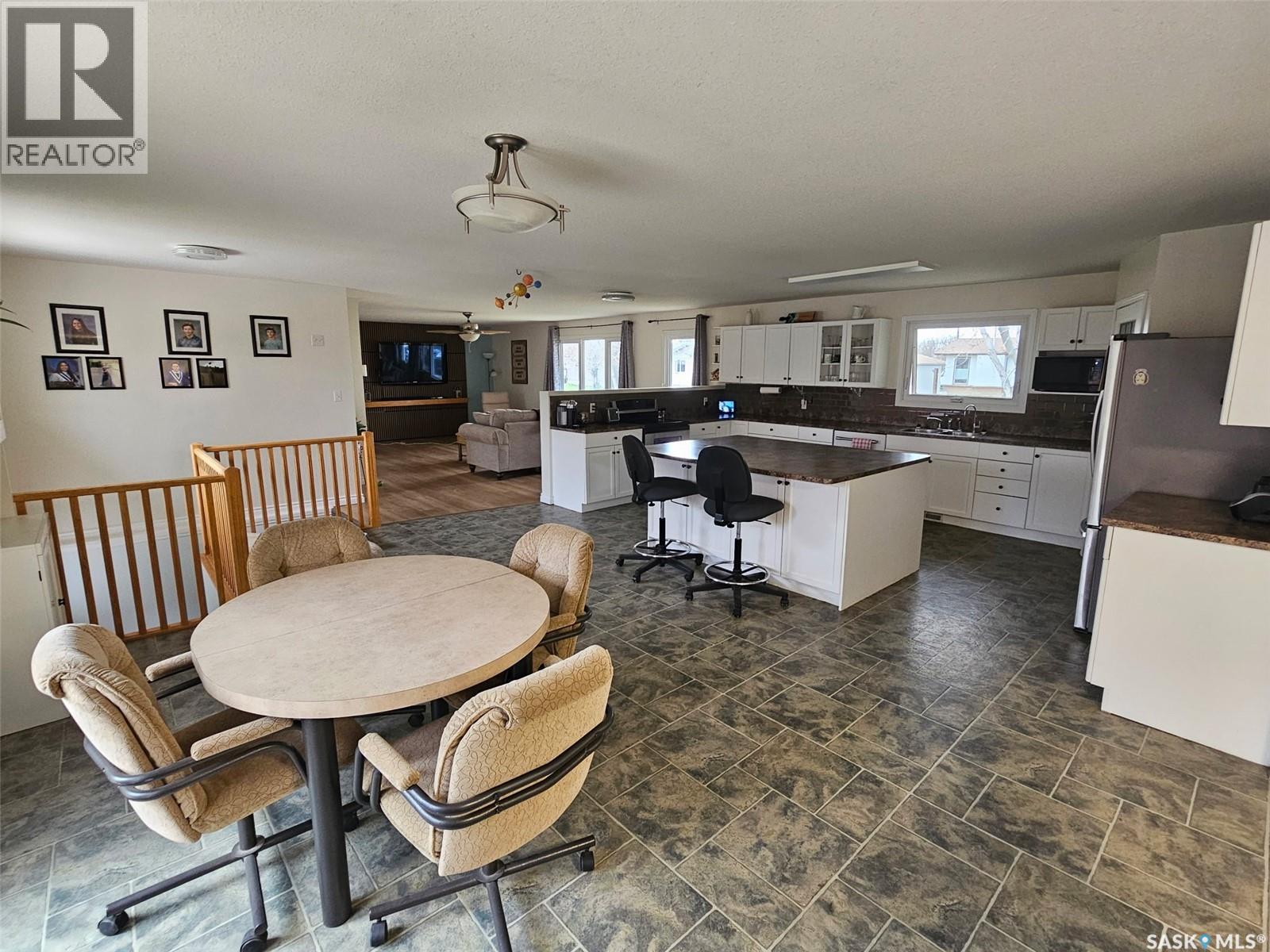 218 Taphorn Street, Muenster, Saskatchewan  S0K 2Y0 - Photo 8 - SK036770