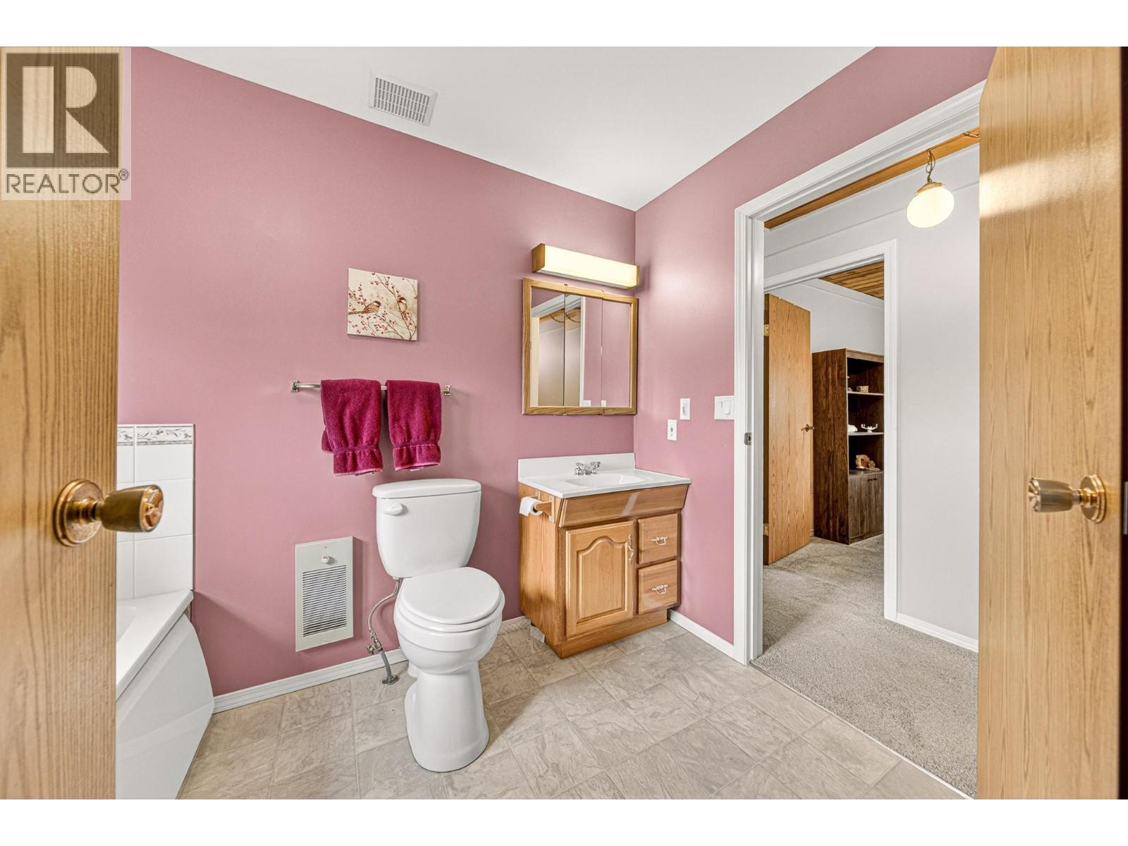 1162 5th Avenue, Fernie, British Columbia  V0B 1M0 - Photo 21 - 10388346