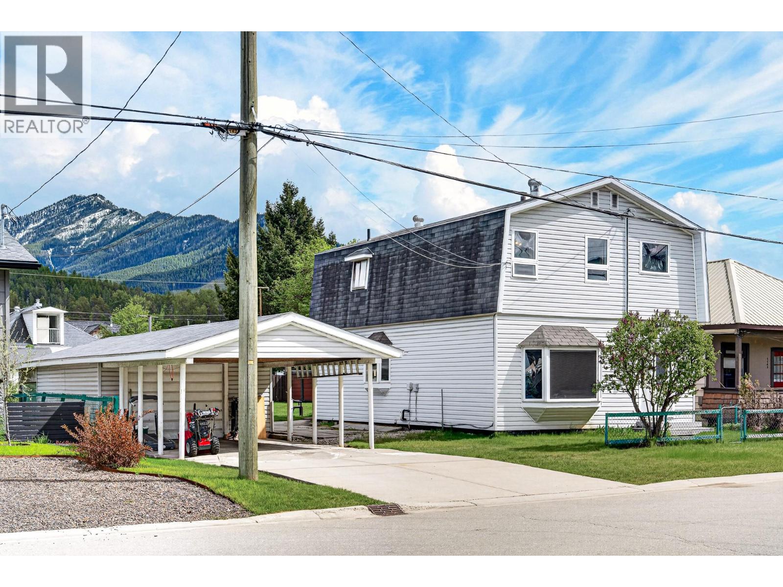 1162 5th Avenue, Fernie, British Columbia  V0B 1M0 - Photo 35 - 10388346