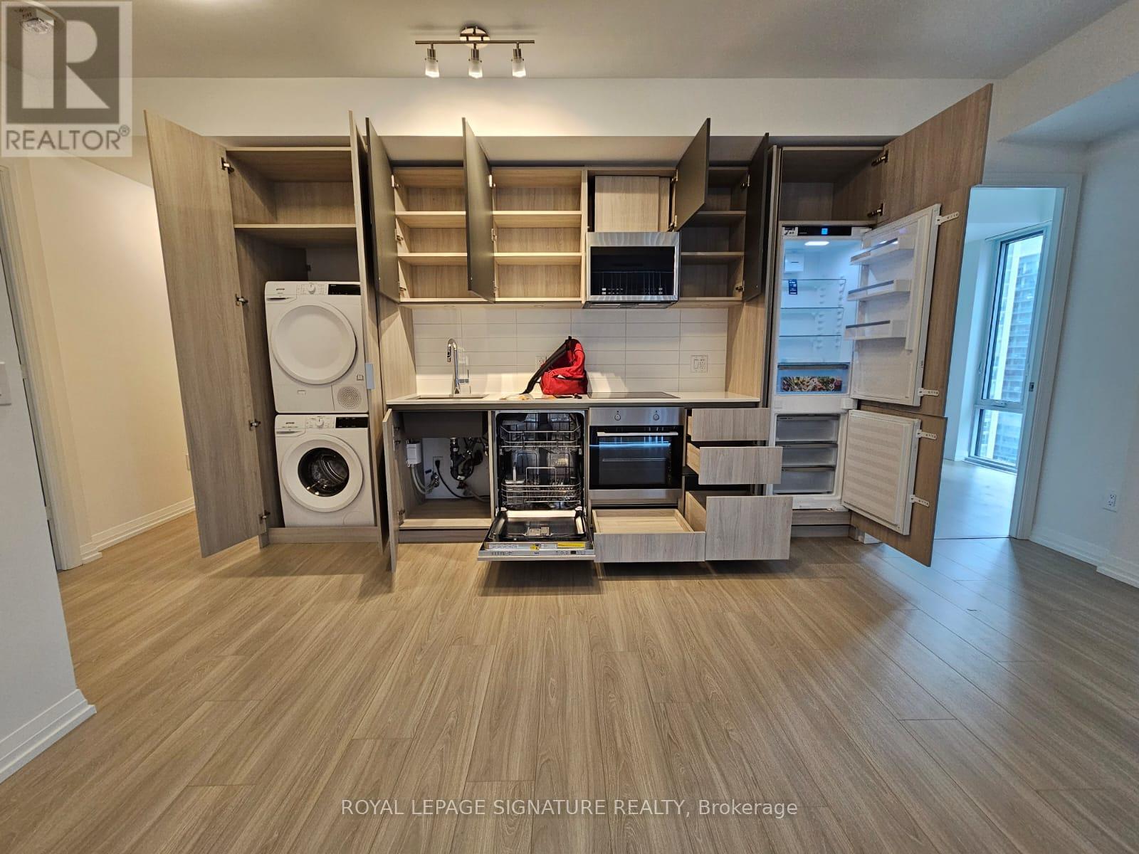 3003 - 8 Widmer Street, Toronto, Ontario  M5V 0W6 - Photo 8 - C13160920