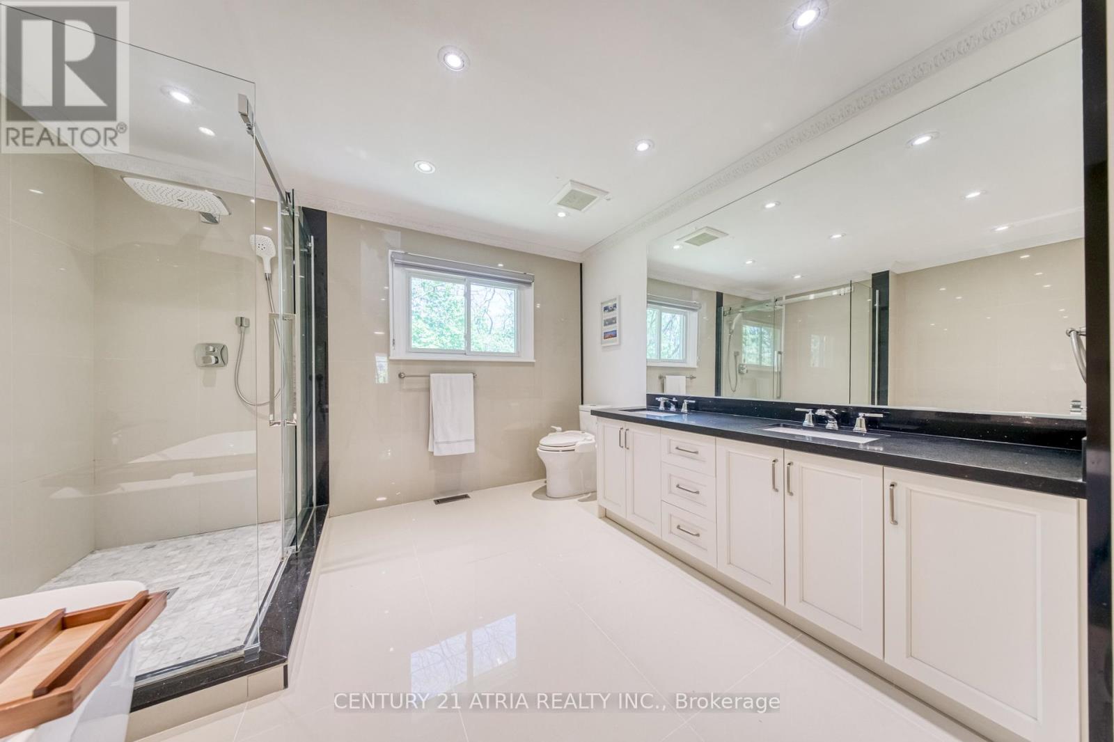 474 Hidden Trail, Toronto, Ontario  M2R 3R8 - Photo 29 - C13160954