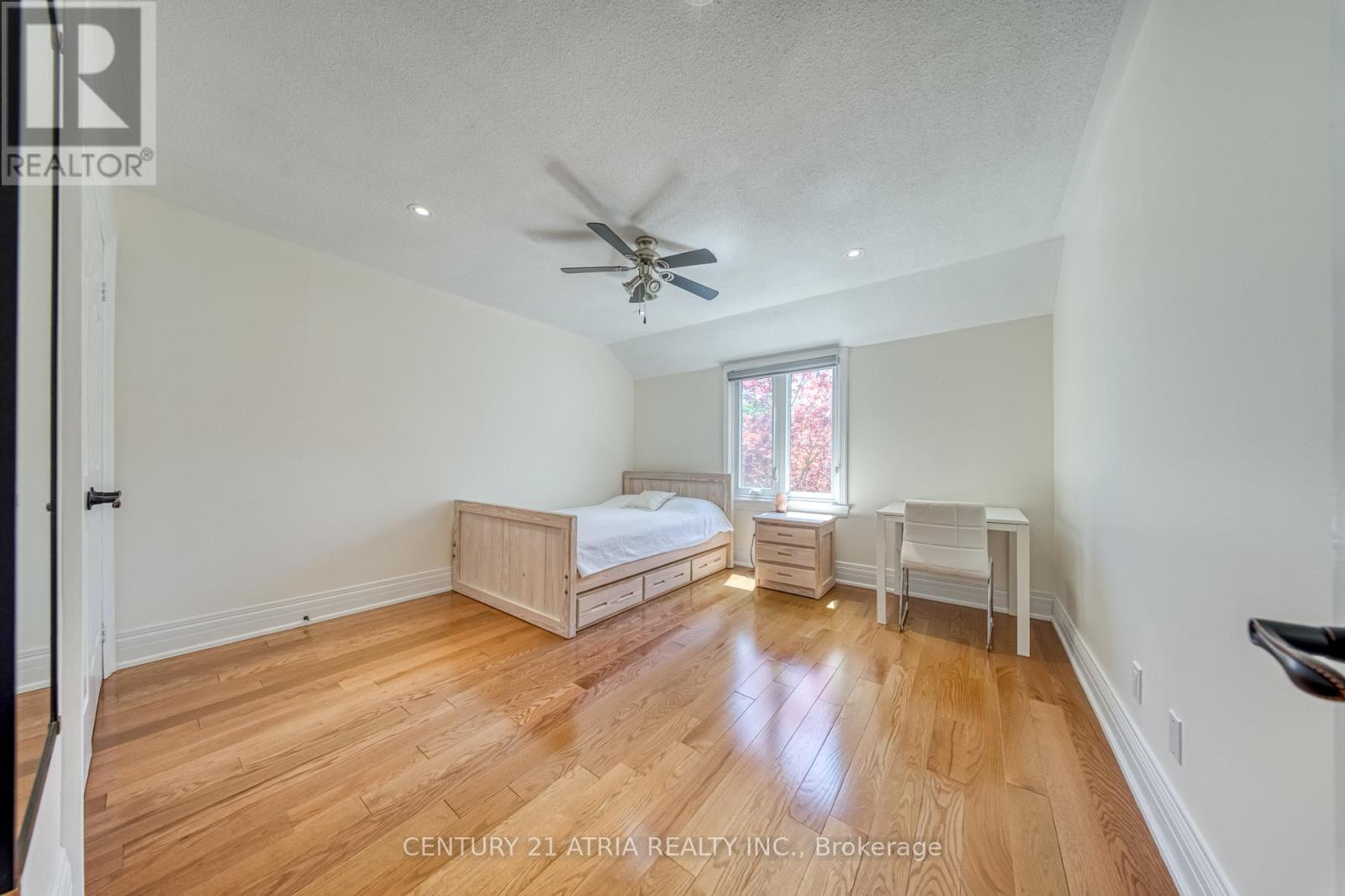 474 Hidden Trail, Toronto, Ontario  M2R 3R8 - Photo 30 - C13160954