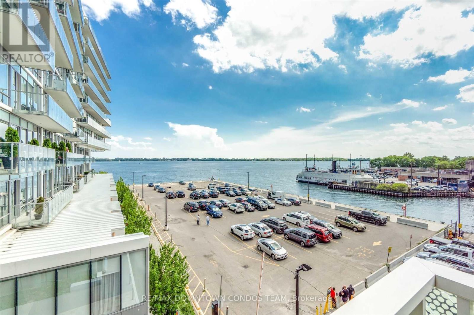 511 - 15 Queens Quay E, Toronto, Ontario M5E 0A4 - Photo 2 - C13161102
