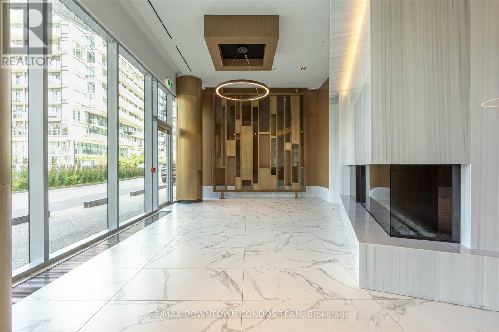 511 - 15 Queens Quay E, Toronto, Ontario M5E 0A4 - Photo 4 - C13161102