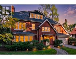 18 INGLEWOOD Drive, Hamilton, Ontario