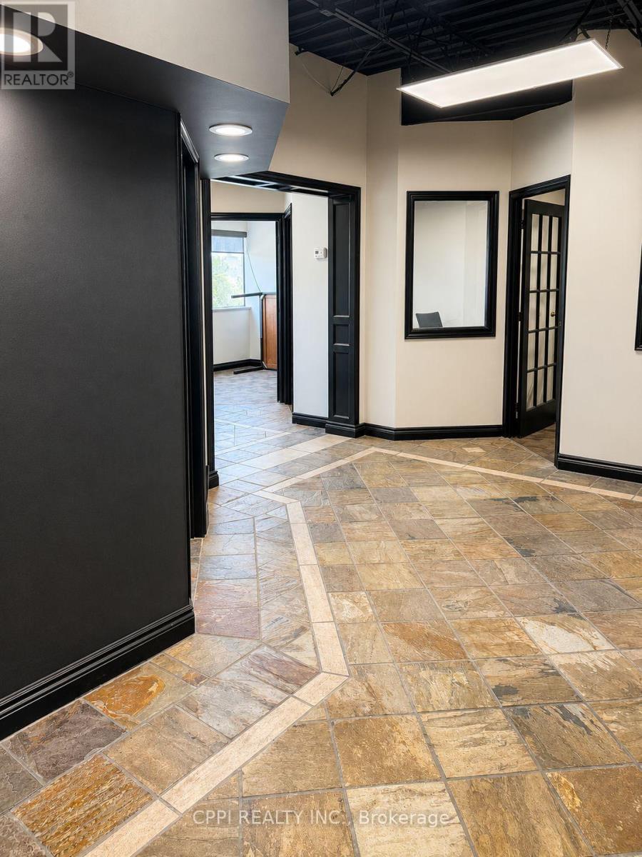217 - 650 King Street E, Oshawa, Ontario  L1H 1G5 - Photo 21 - E13161066