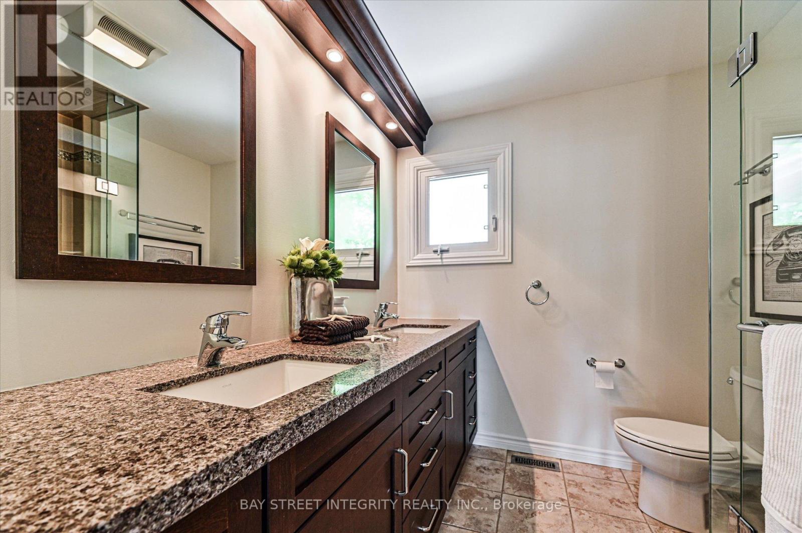 42 Sycamore Drive, Markham (Aileen-Willowbrook), Ontario  L3T 5V6 - Photo 33 - N13160982