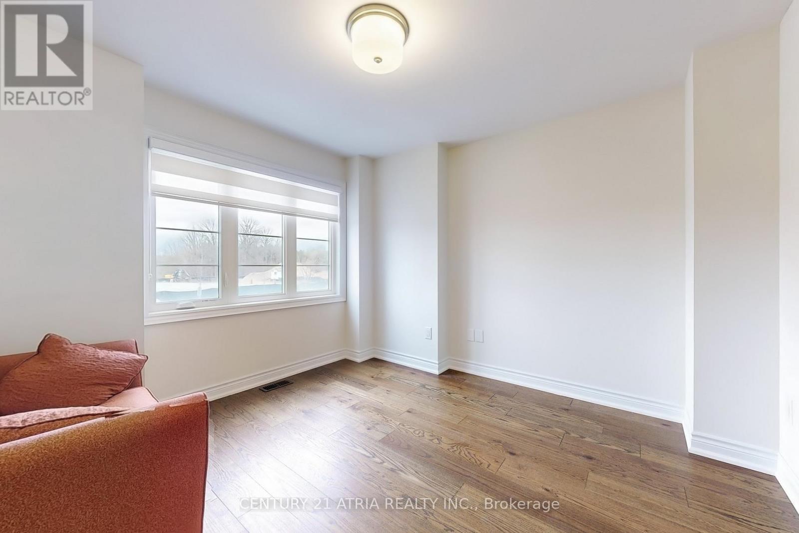 67 Yorkton Boulevard, Markham, Ontario  L6C 0Y8 - Photo 4 - N13161128