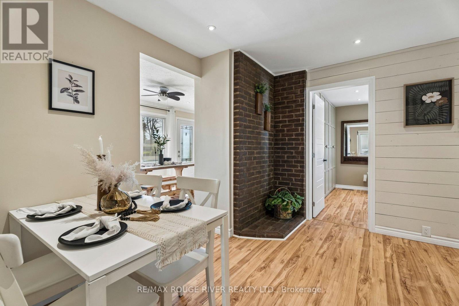 20 Lorne Street, Georgina, Ontario  L0E 1L0 - Photo 12 - N13161152